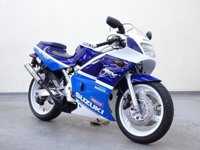 Featured Listing – 1988 Suzuki RGV-250 SP with just 6,132 Miles !