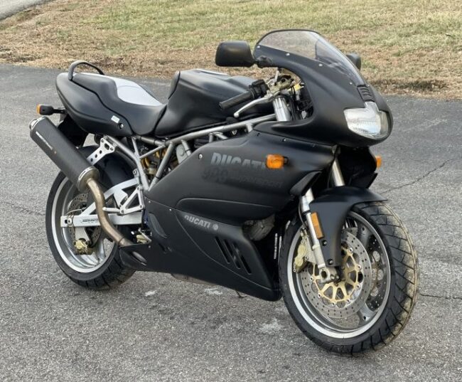 20230314 2002 ducati 900ss right front