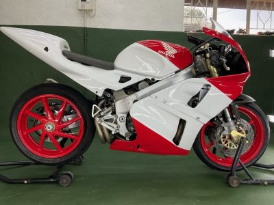 Featured Listing – 1996 Honda RVF400 Track Bike in South Africa