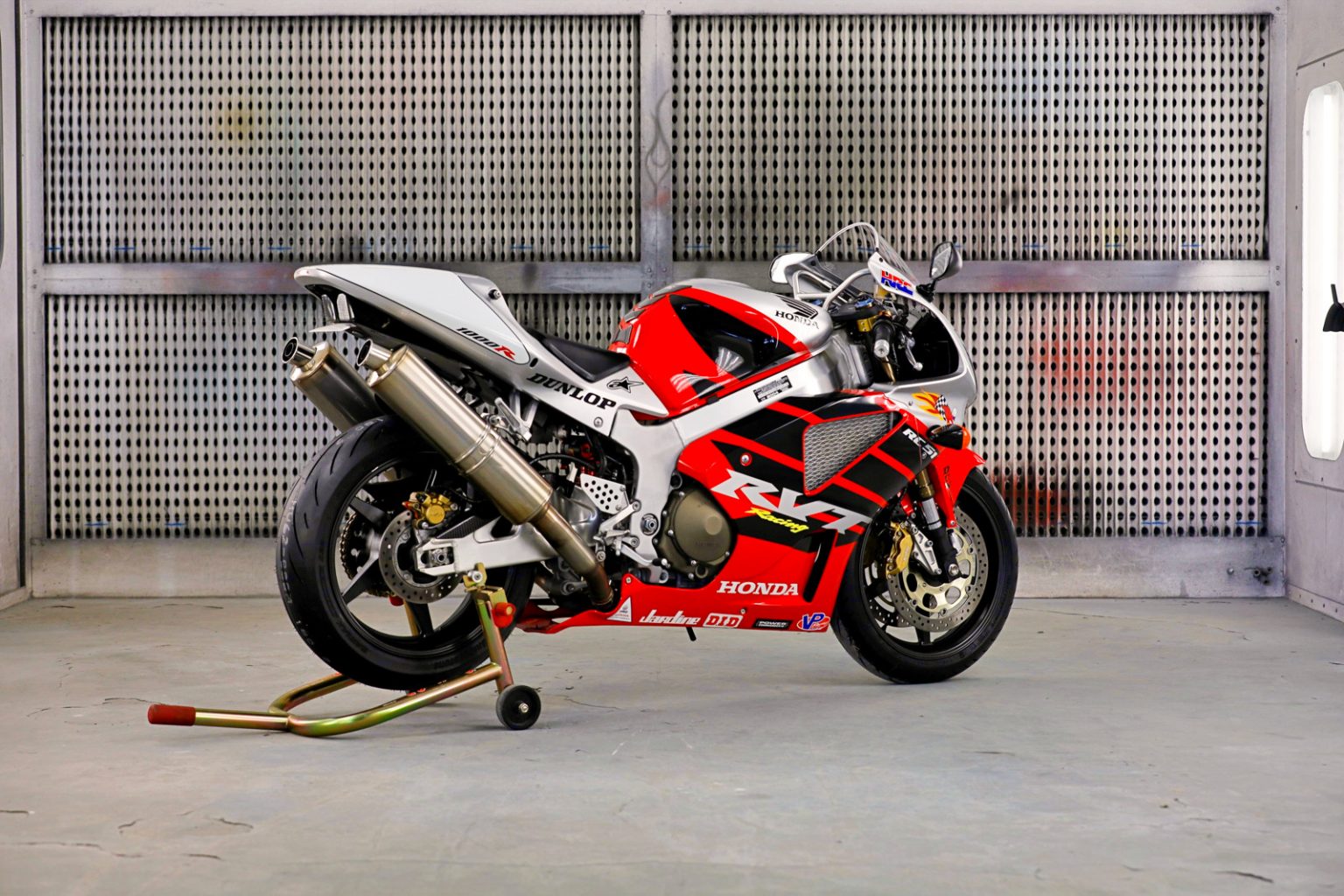 2004 Honda RC51 Nicky Hayden Edition Owned by Darren from DB Customs