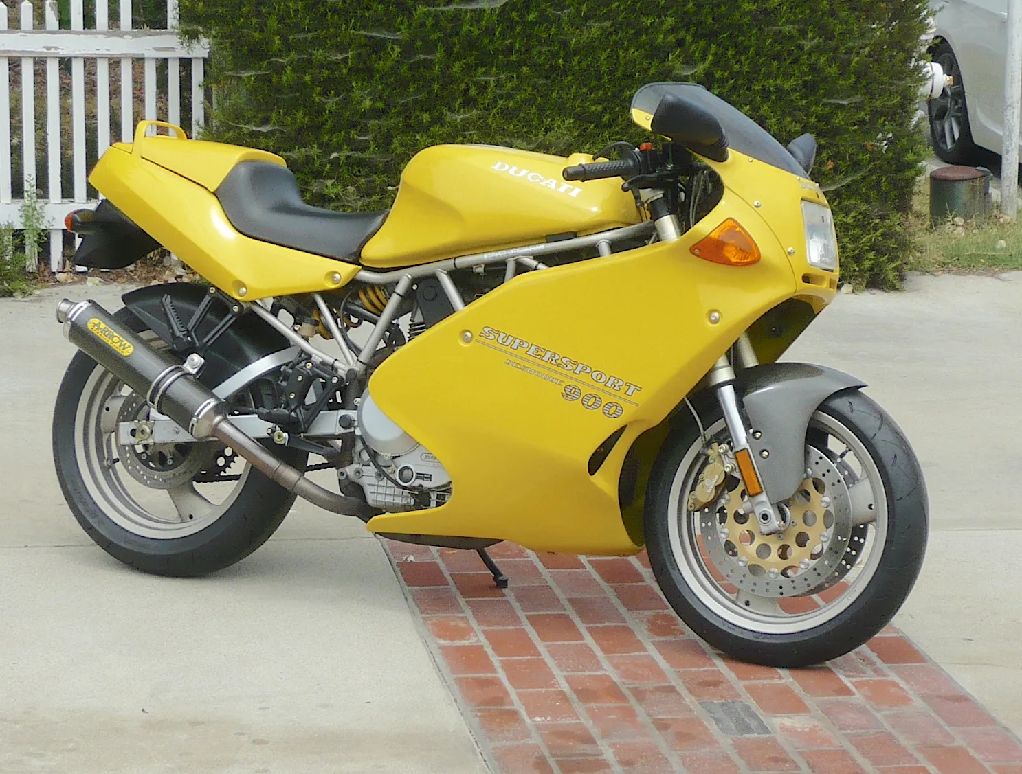 All Around Winner - 1995 Ducati 900SS - Rare SportBikesForSale