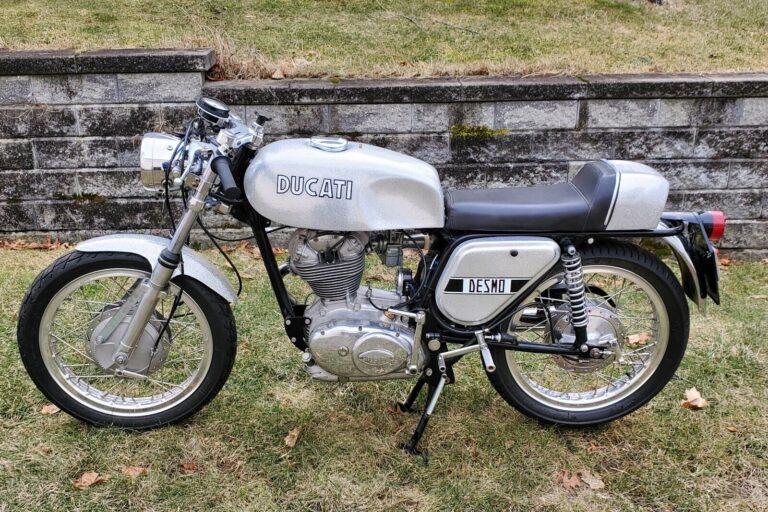 1971 Ducati 250 Desmo Silver Shotgun