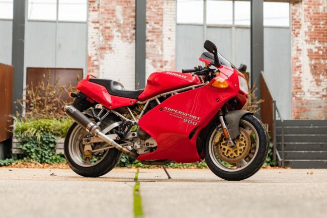 1995Ducati900