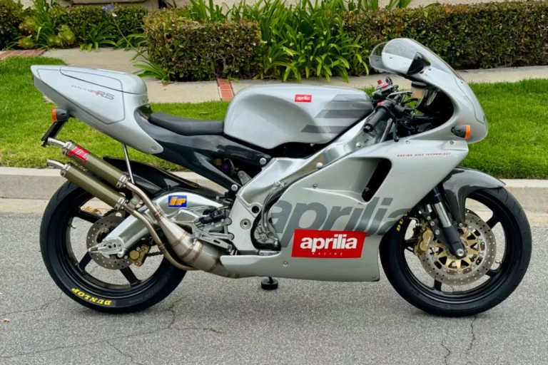 Aprilia RS250 1