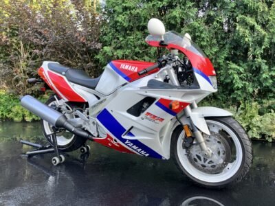 Featured Listing: 1993 Yamaha FZR1000 for Sale