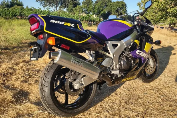 No Reserve: 1994 Honda CBR900RR - Rare SportBikesForSale