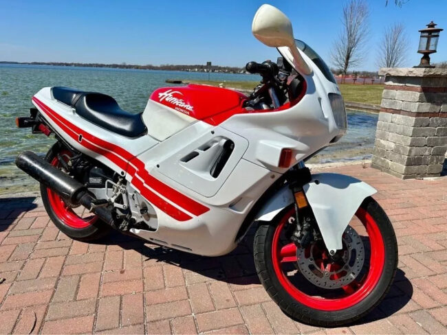 1987_Honda_CBR