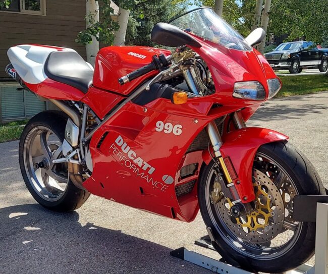Ducati 996 2