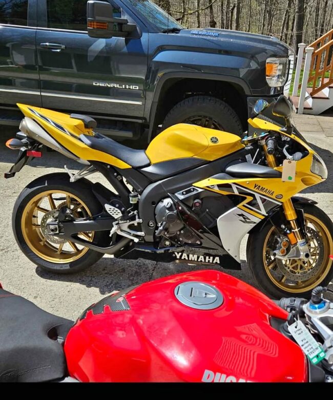 2006_yamaha_r1_limitededition
