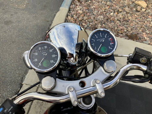 Norton Commando 850 5