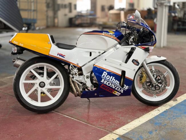 1991_honda_VFR400_NC30