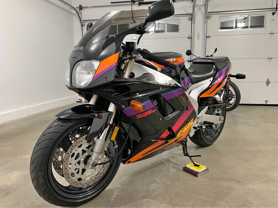 1994_yamaha_f1zr