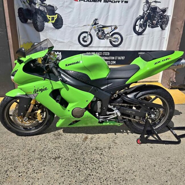 2005_ninja_kawasaki_zx6rr