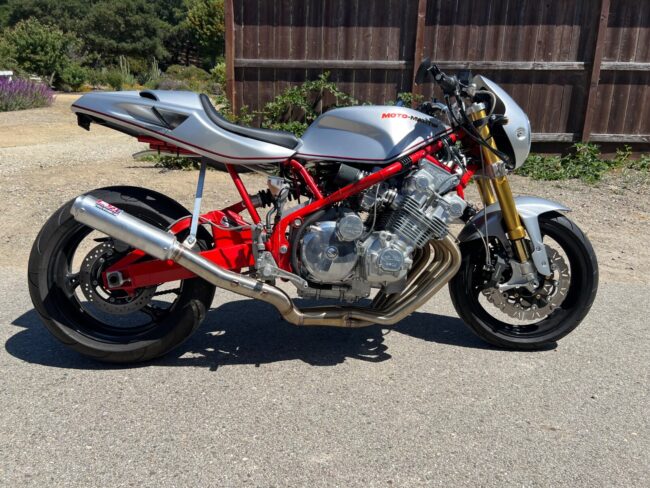 Moto Martin 1
