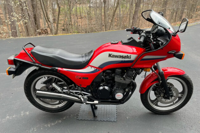 1984_kawasaki_gpz550-zx550-a1_1984-kawasaki-gpz550-wo-6-x4-75645