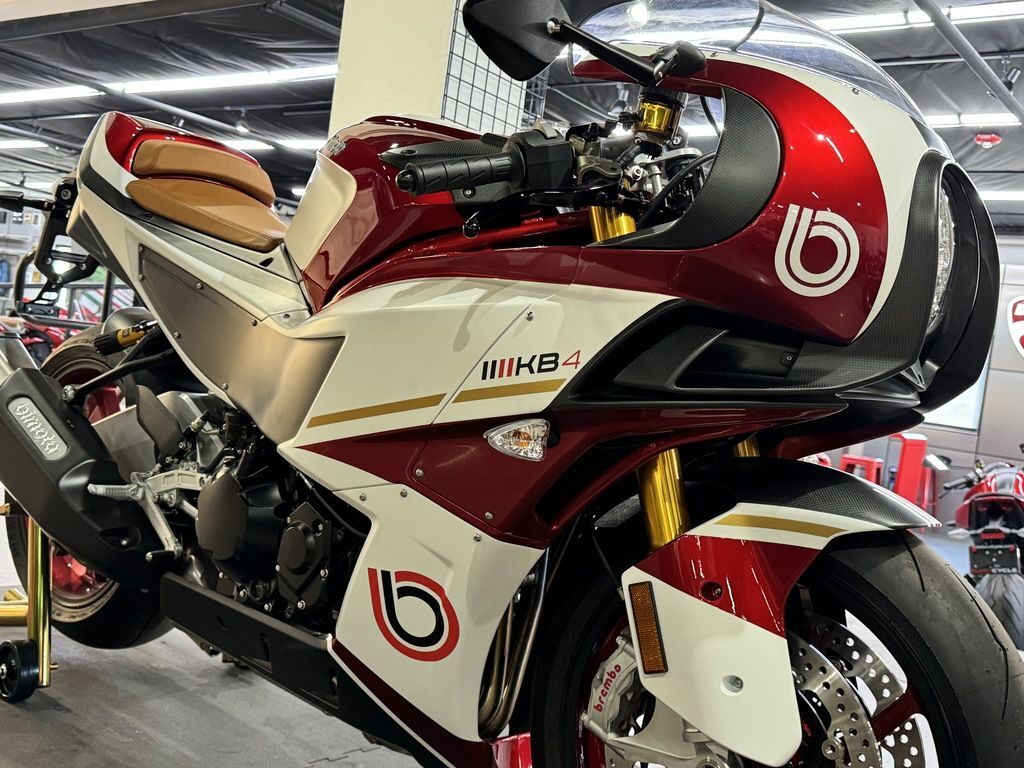 趣味・スポーツ・実用 Bimota 25 Years of Excellence This New Superbike Wants To Ruffle The Feathers Of Ducati