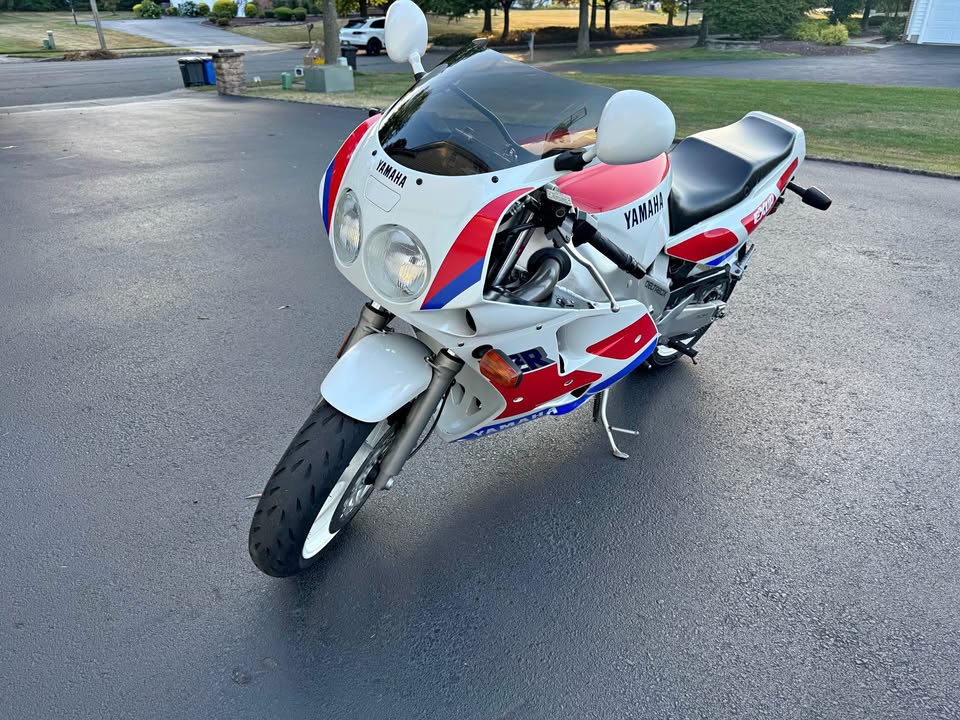 1989 Yamaha FZR1000 - Rare SportBikesForSale