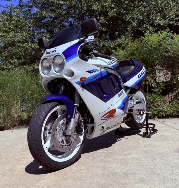 スズキ GSXR1100 ヘッドライト 1989年 1990年 公認ショップ