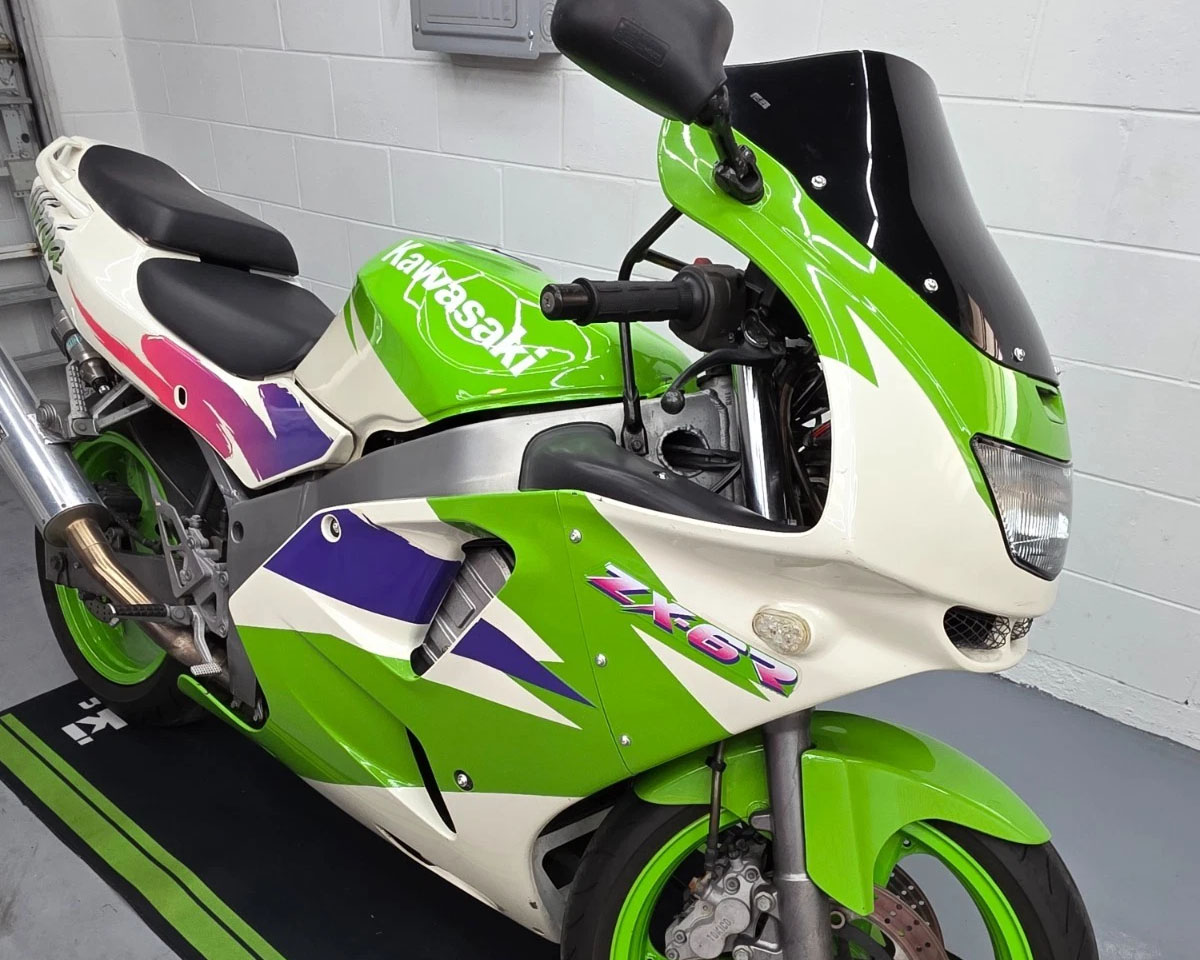 To only  Introductory Assassin: 1995 Kawasaki Ninja ZX-6R for Sale - Rare