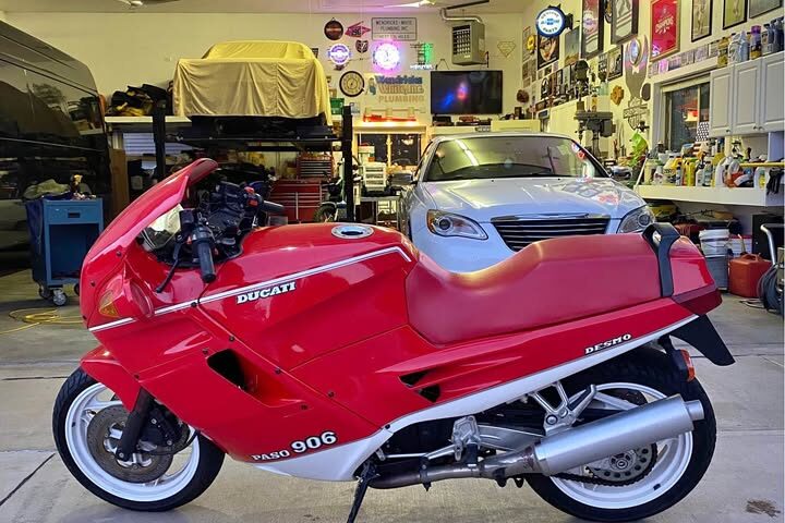 1990_ducati_906_paso_sport