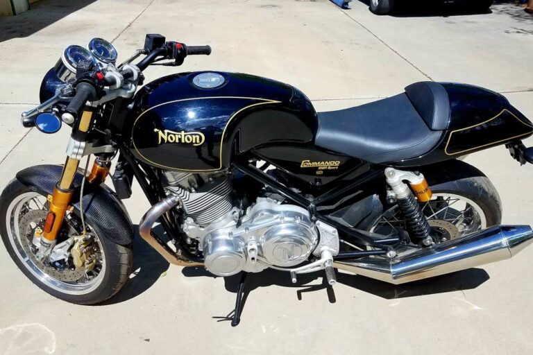 Norton Commando 961 1