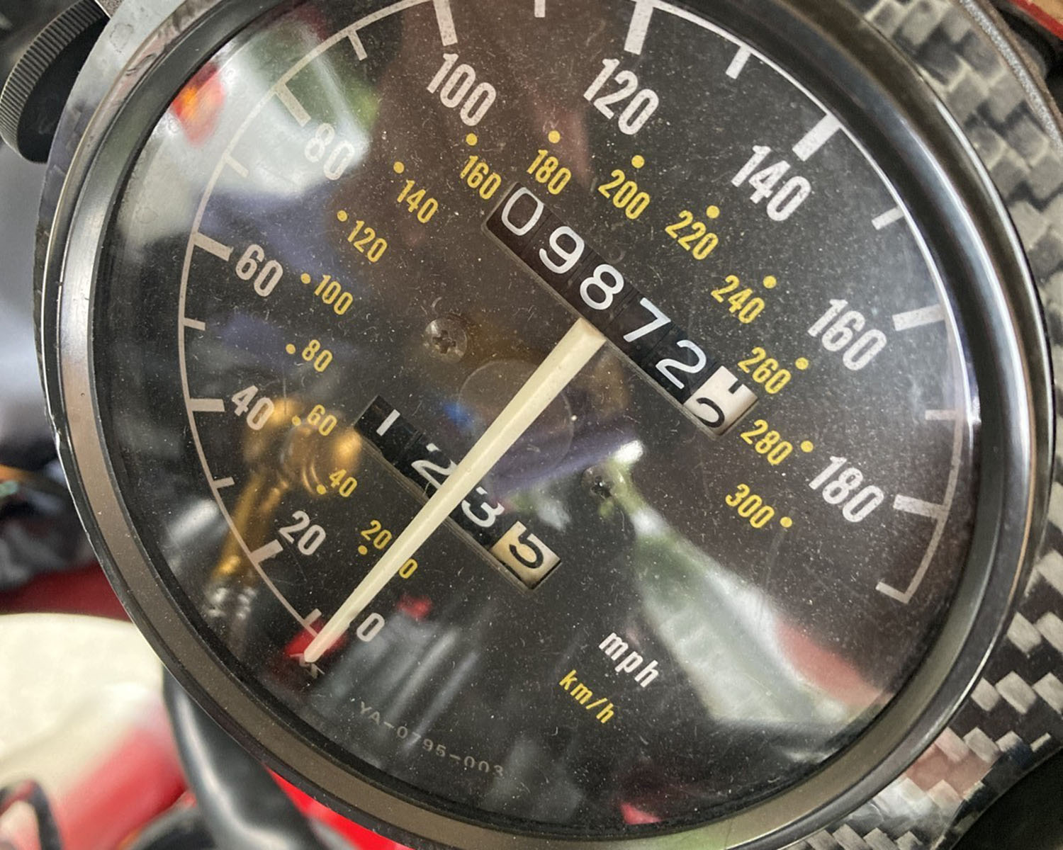 Yamaha YZF750R 5
