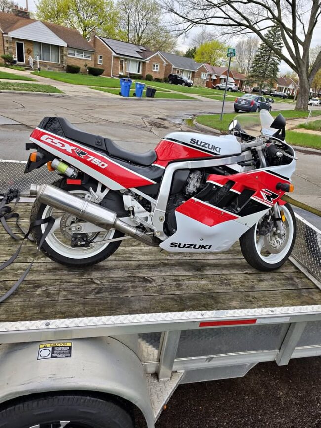 1990_gsxr750