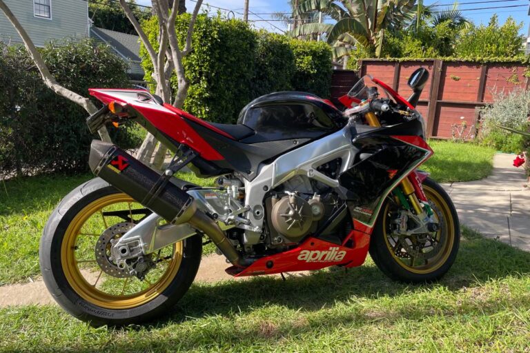 Aprilia RSV4 SE 10