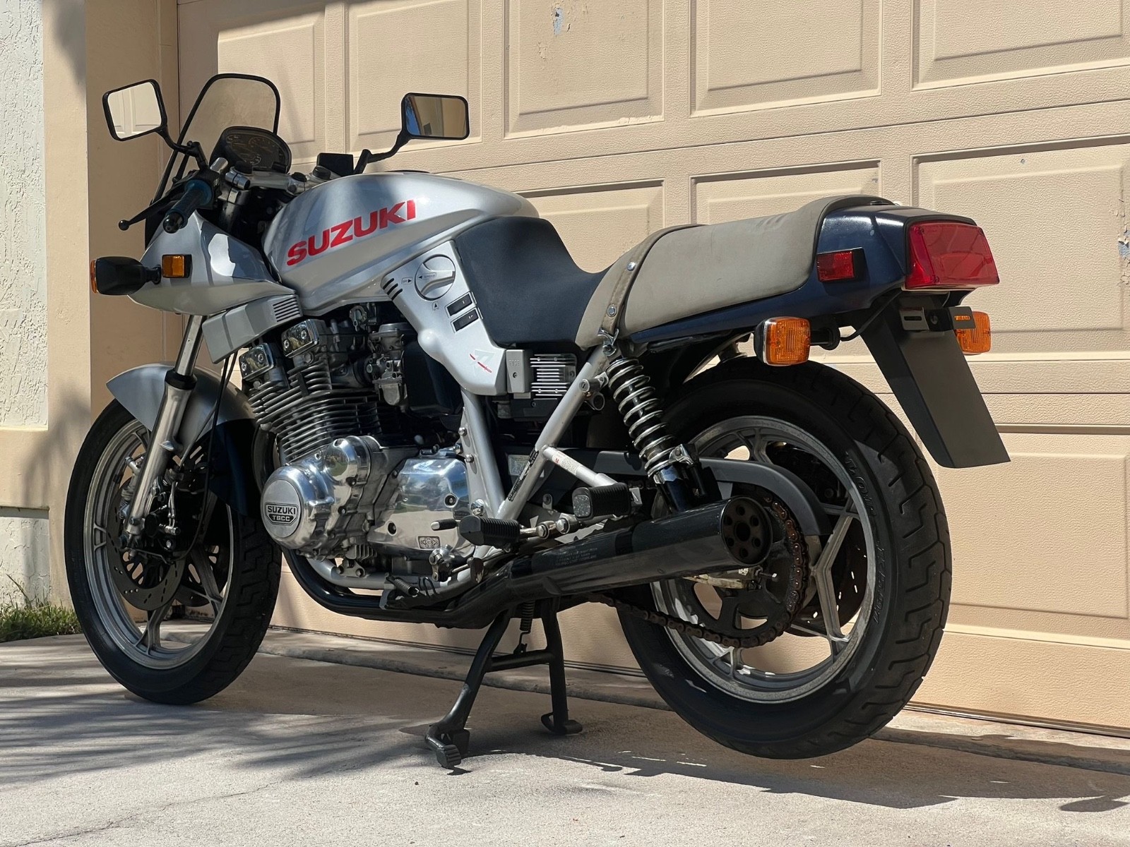 Suzuki Katana 9