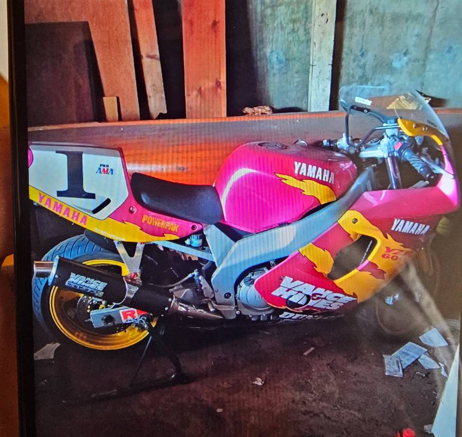 YZF600_jamie_james_ama