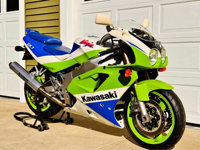 1991_kawasaki_zx7r