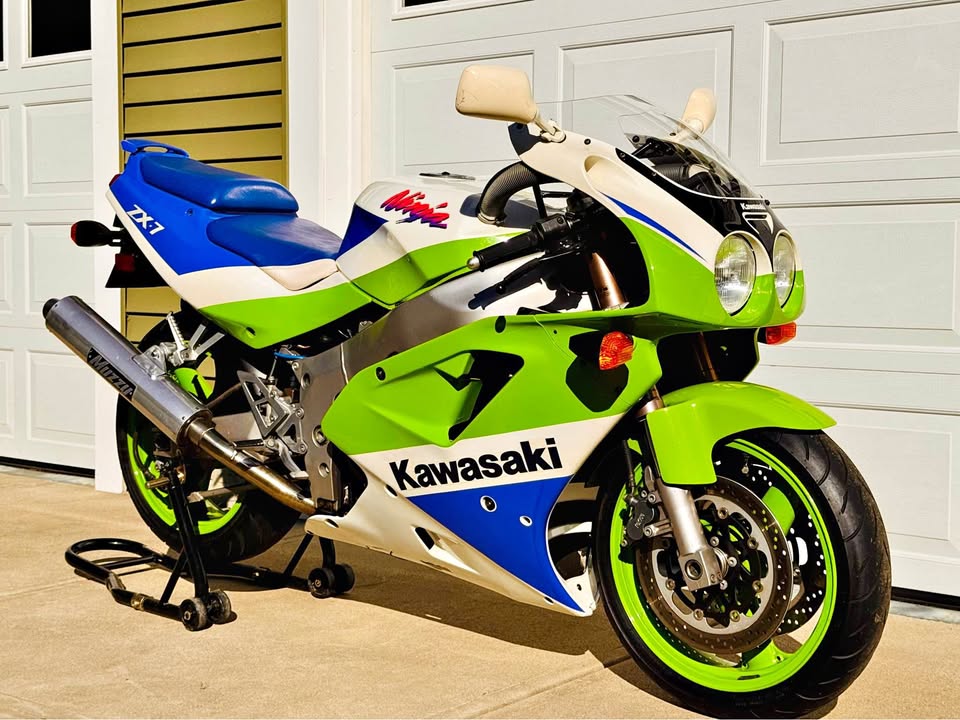 1991_kawasaki_zx7r