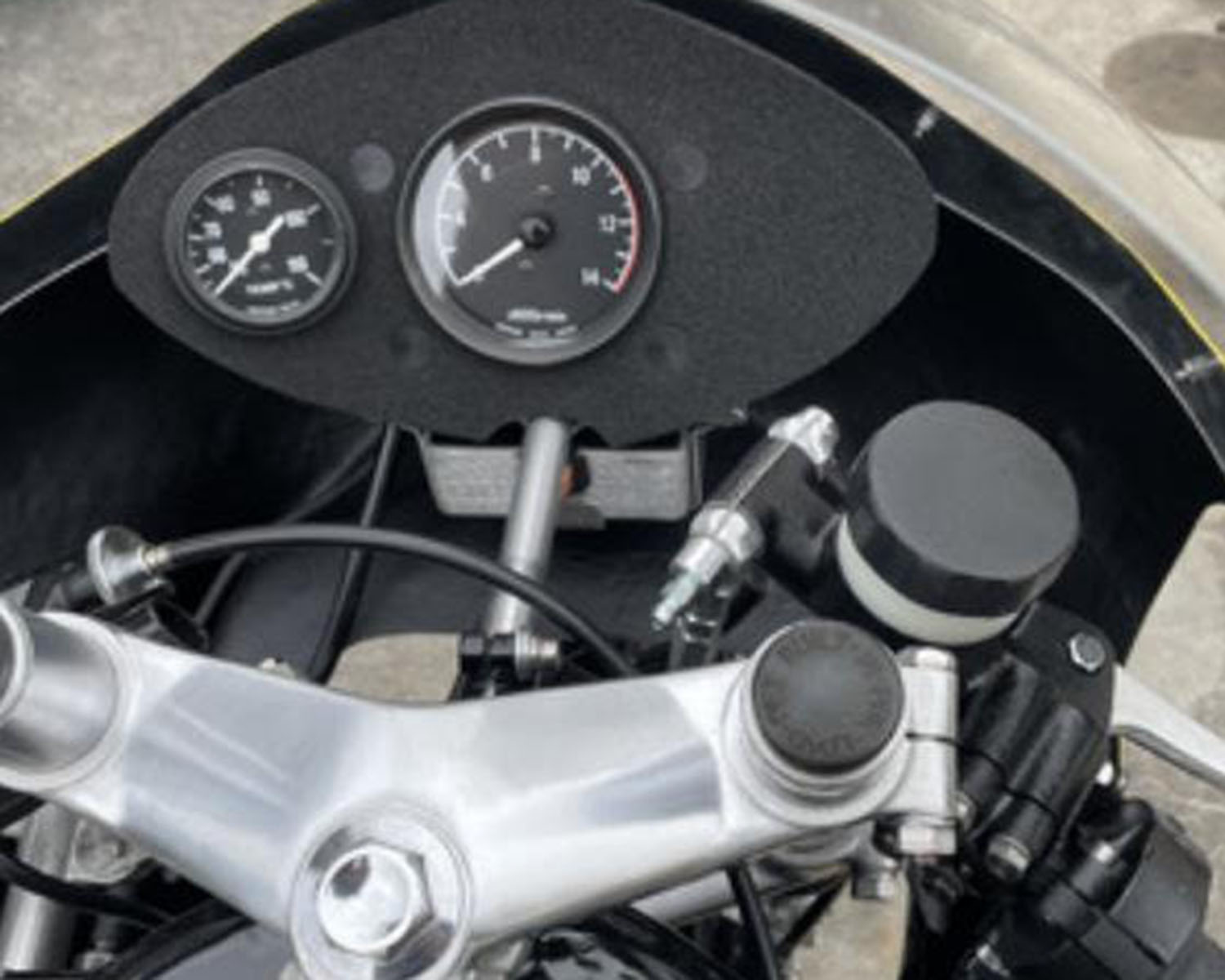 Yamaha TZ500 11