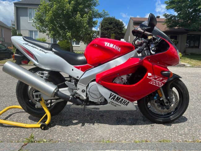 Yamaha Thunderace 1