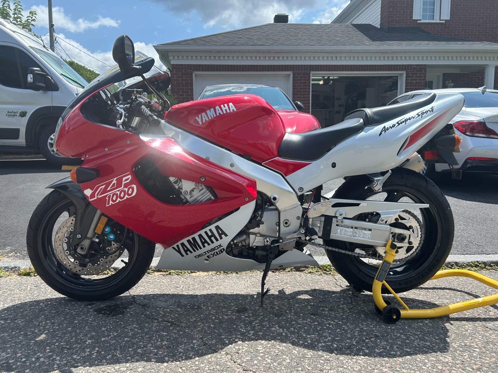Yamaha Thunderace 2