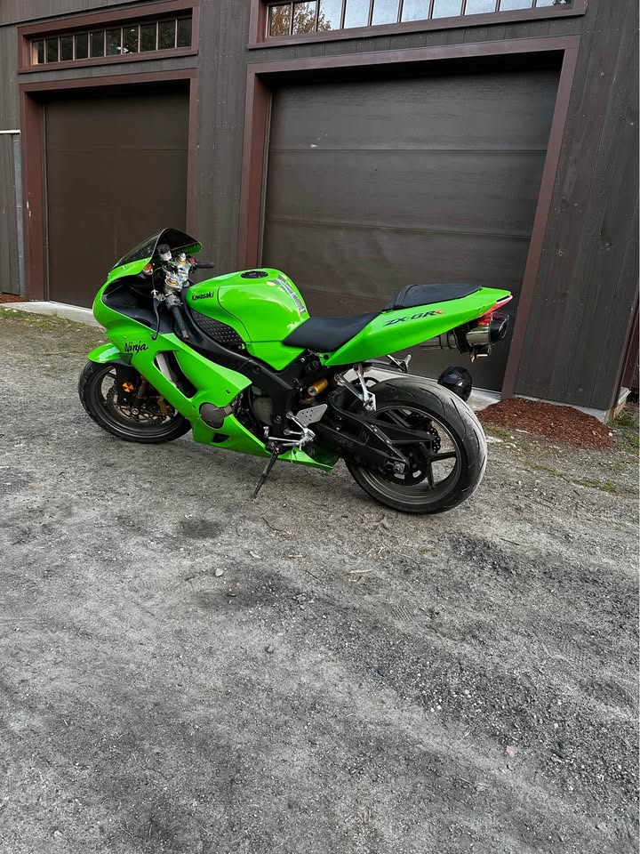 RR Alert: 2005 Kawasaki ZX-6RR in VT - Rare SportBikesForSale