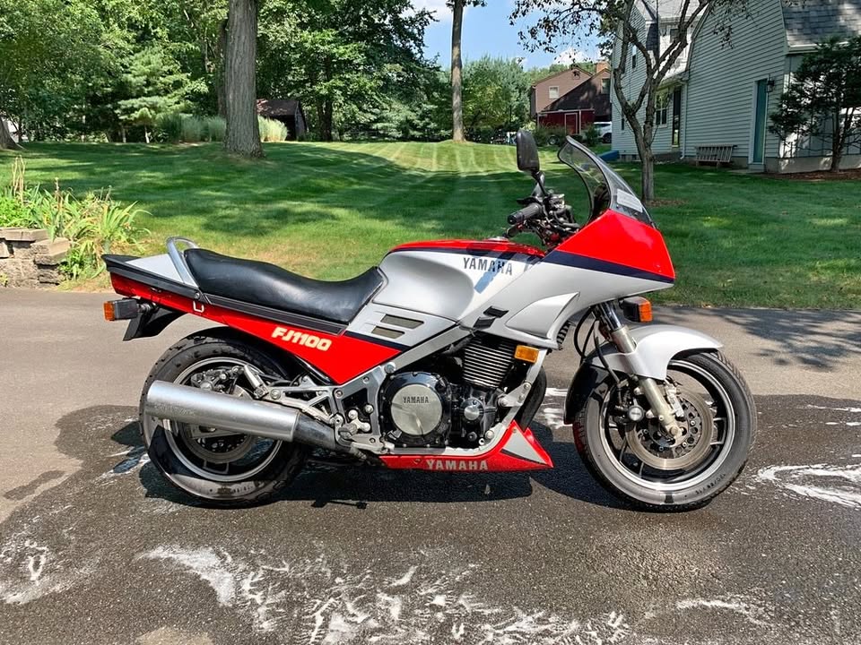 Traded for a Goldwing: 1984 Yamaha FJ1100 Project