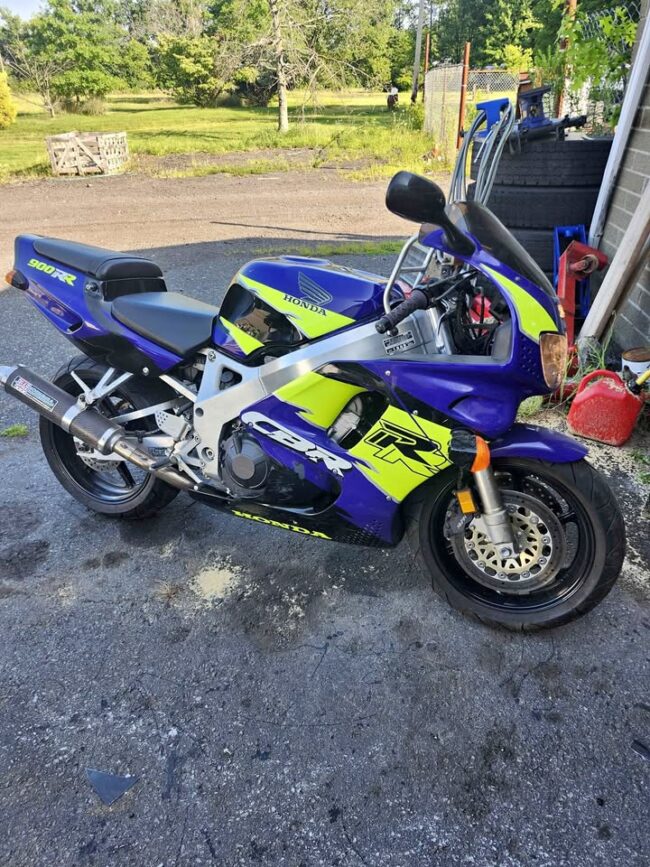 1995_honda_cbr