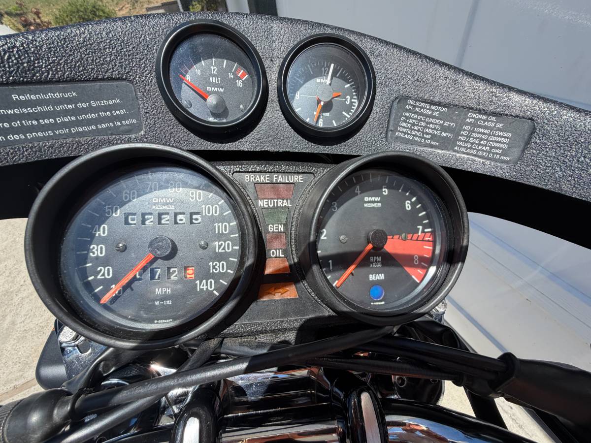 BMW R90S 8