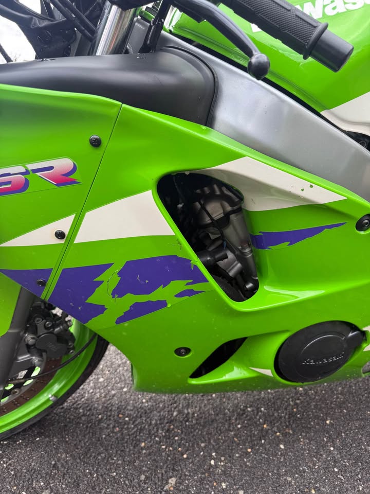 861 Miles and Decades of Dust: 1996 Kawasaki ZX-6R Ninja in NJ