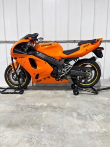 Orange Crush: 2003 Kawasaki Ninja ZX7R