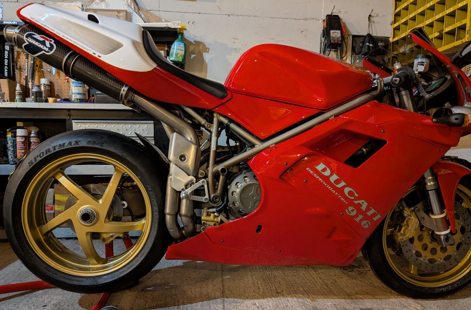 Ducati 916S Varese 4