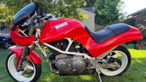 American Sleeping Beauty: 1995 Buell S2 Thunderbolt American Sleeping Beauty: 1995 Buell S2 Thunderbolt