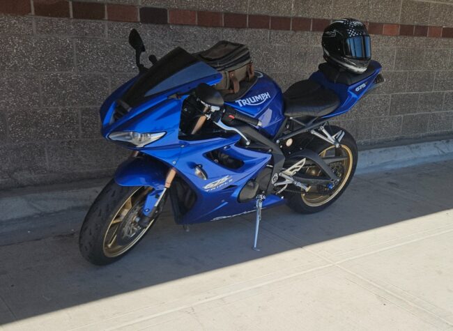 Triumph Daytona 675SE 1